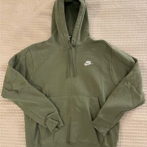 Nike Club Pullover Fleece Hoodie - green, size S